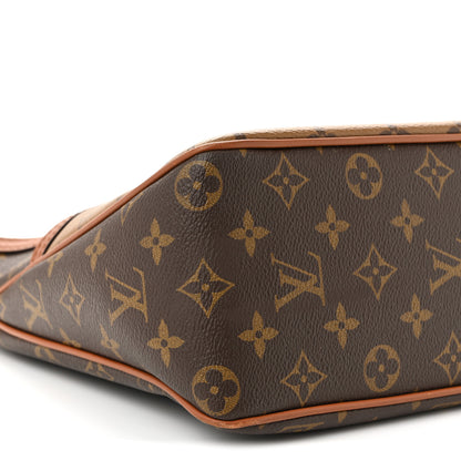 Louis Vuitton Reverse Monogram Dauphine Hobo PM 9 of 10
