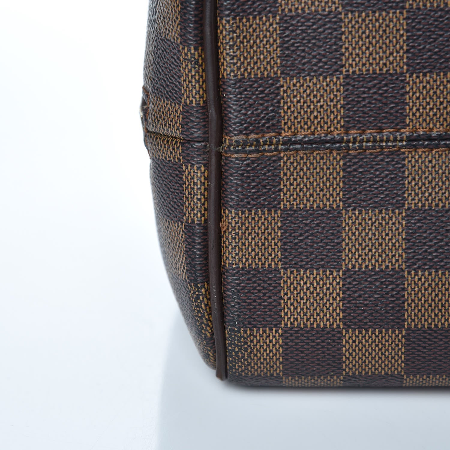 Louis Vuitton Damier Ebene Nolita 13 of 24