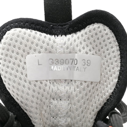 Chanel Fabric Suede CC Sneakers 39 White Light Grey Pink 7 of 8