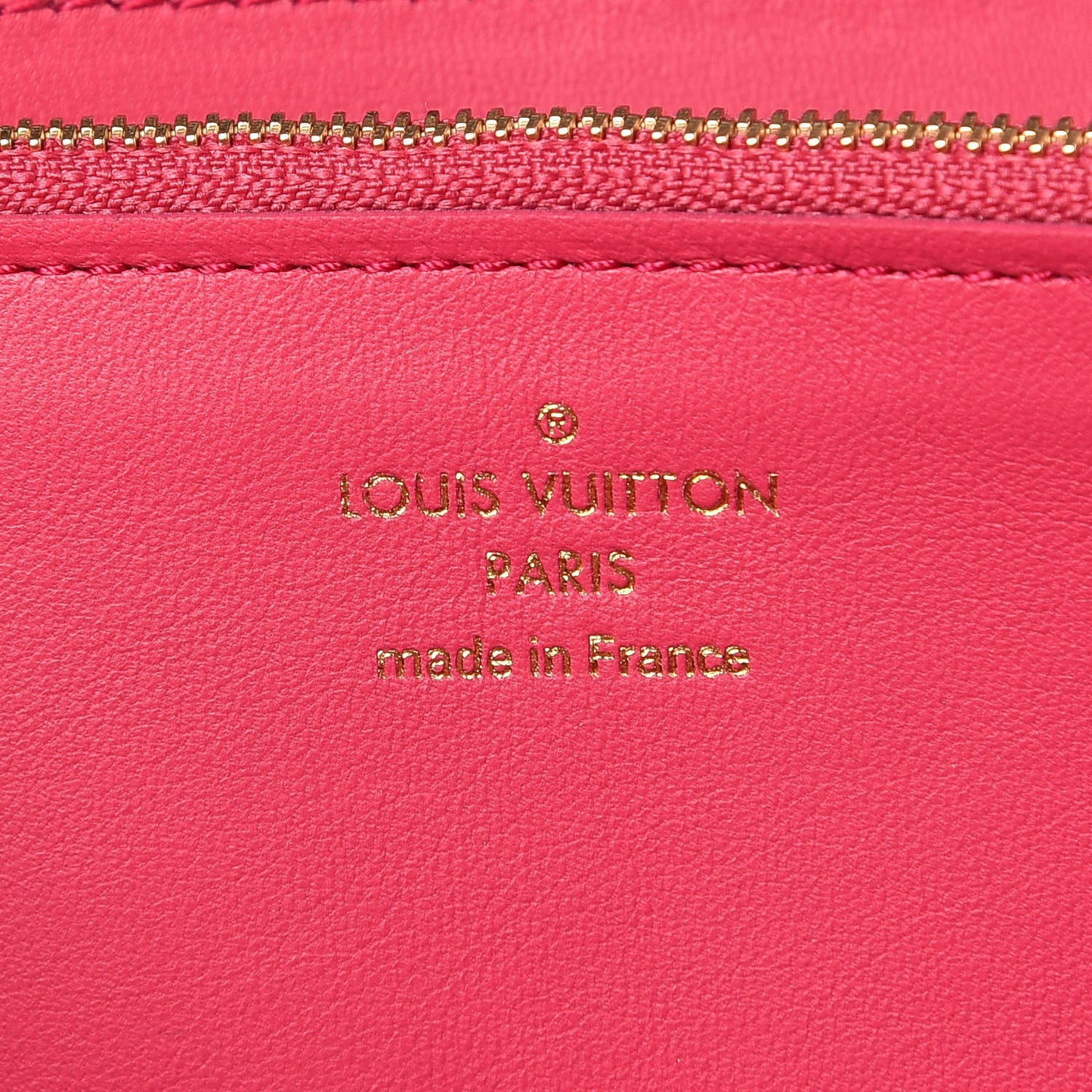 Taurillon Capucines Wallet Black