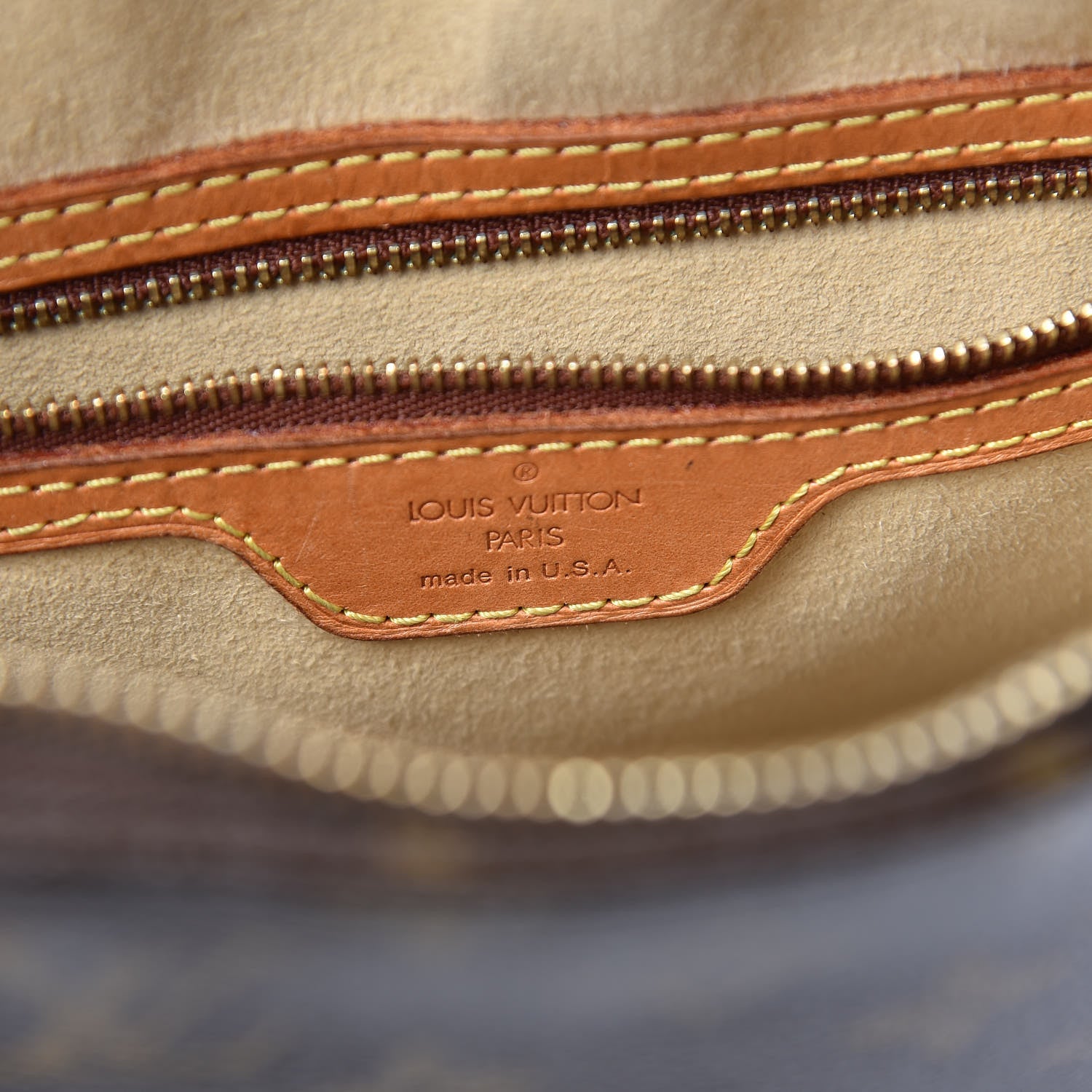 Louis Vuitton Monogram Looping GM 8 of 16