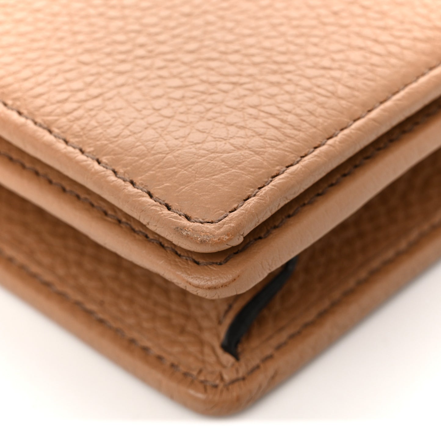 Pebbled Calfskin Soho Wallet On Chain Camelia