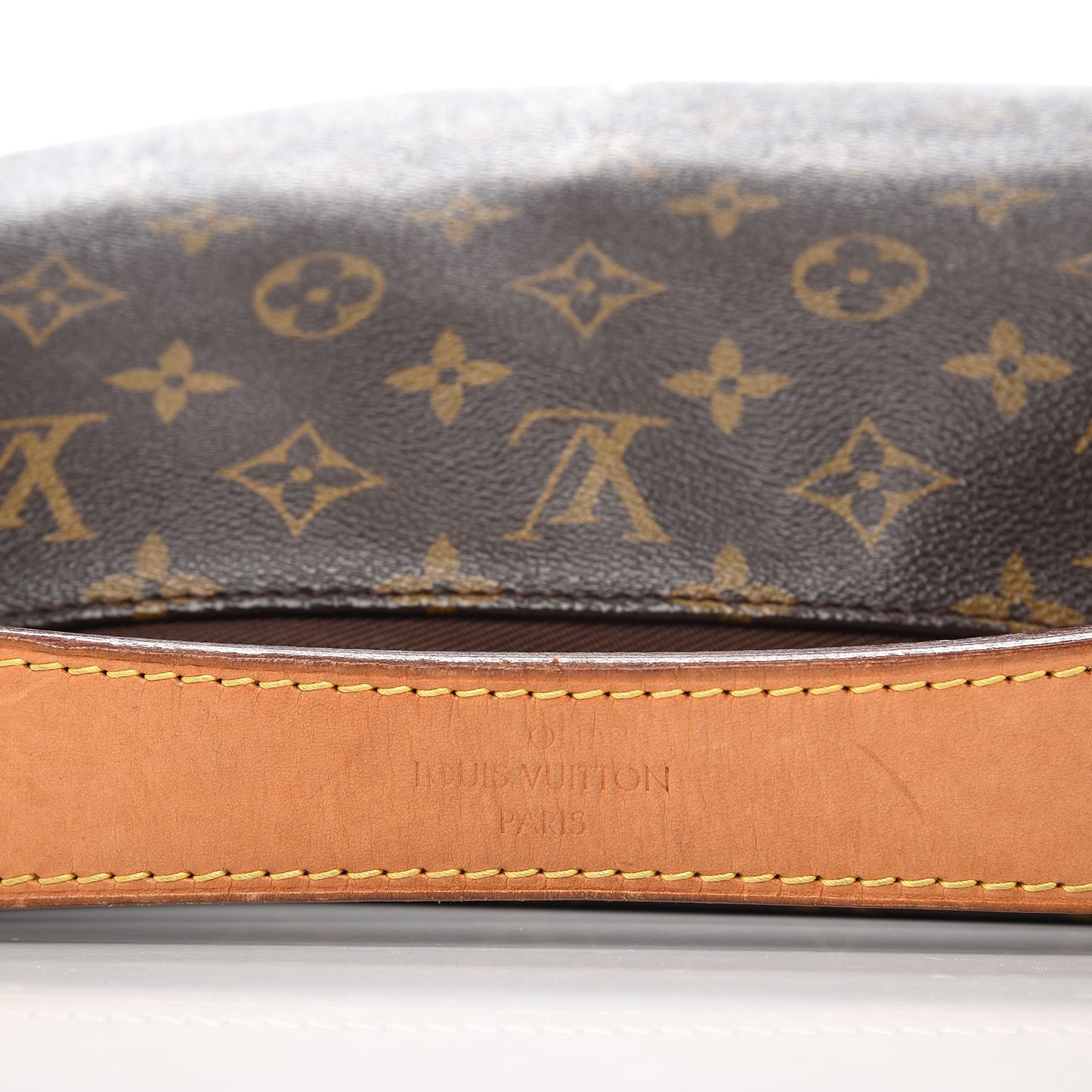 Monogram Sully PM