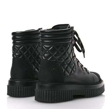 Chanel Calfskin Grosgrain Quilted Lace Up Boots 38 Black Grey 5 of 9
