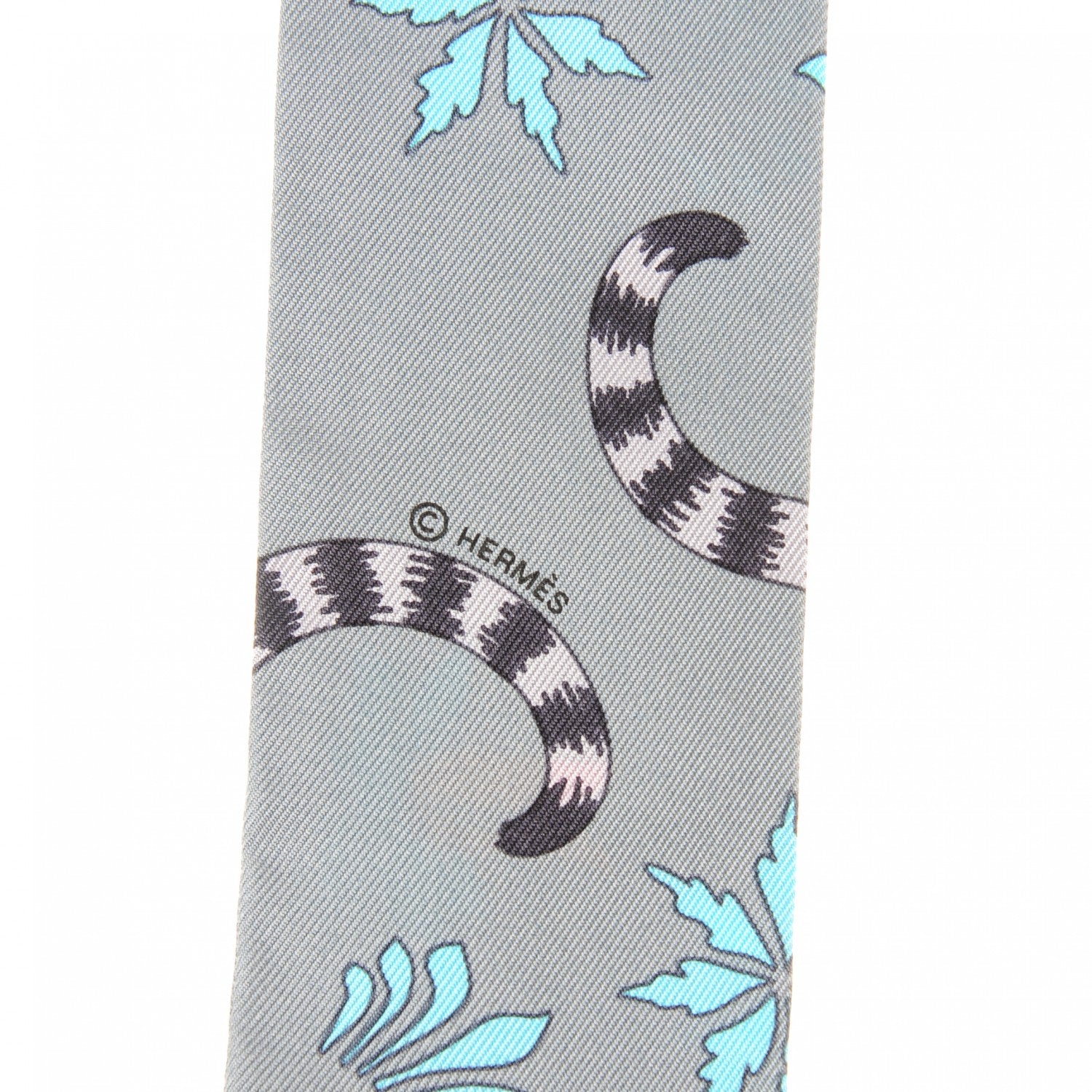 Hermes Silk Les Leopards Twilly Gris Acier Gris Perle Peach 5 of 7