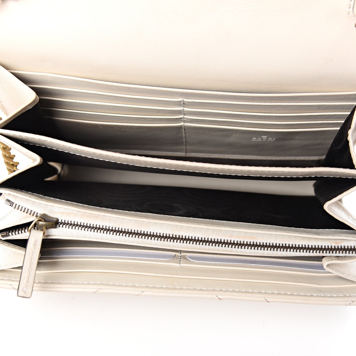 Calfskin Matelasse GG Marmont Chain Wallet Mystic White