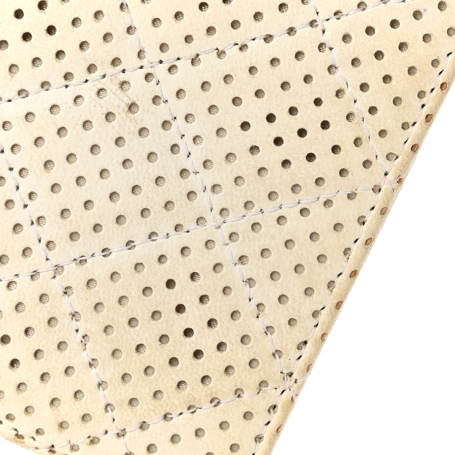 Chanel Lambskin Perforated Yen Wallet White 13 of 13
