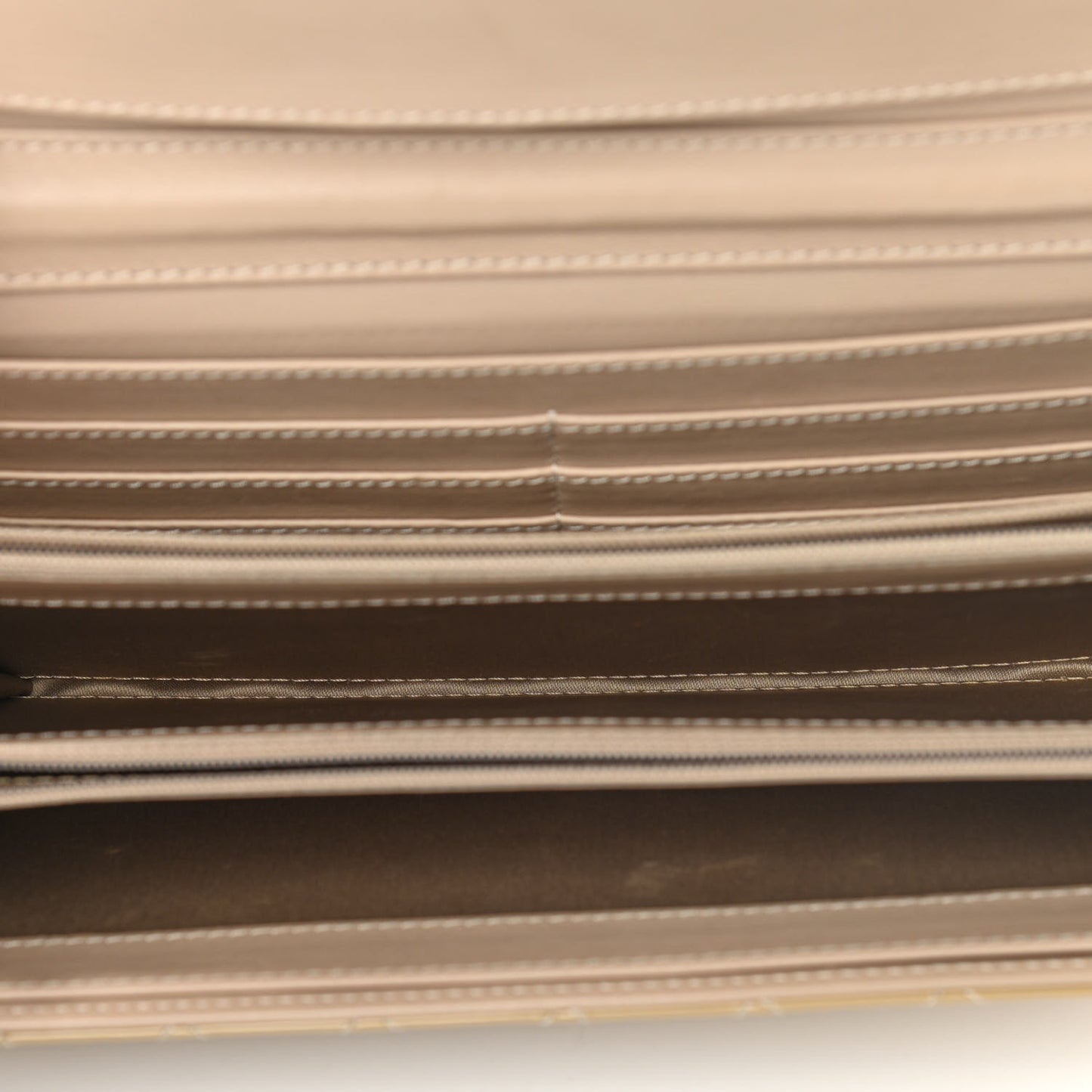 Patent Calfskin Quilted Brilliant East West Flap Clutch Beige