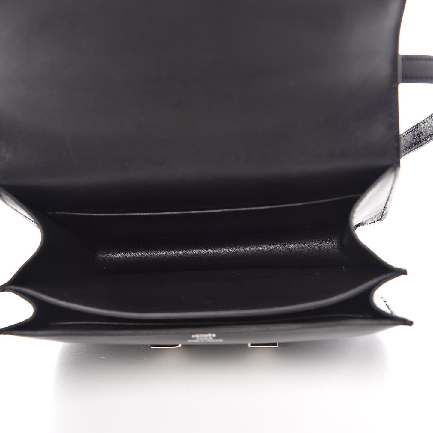 Tadelakt Constance 18 Black