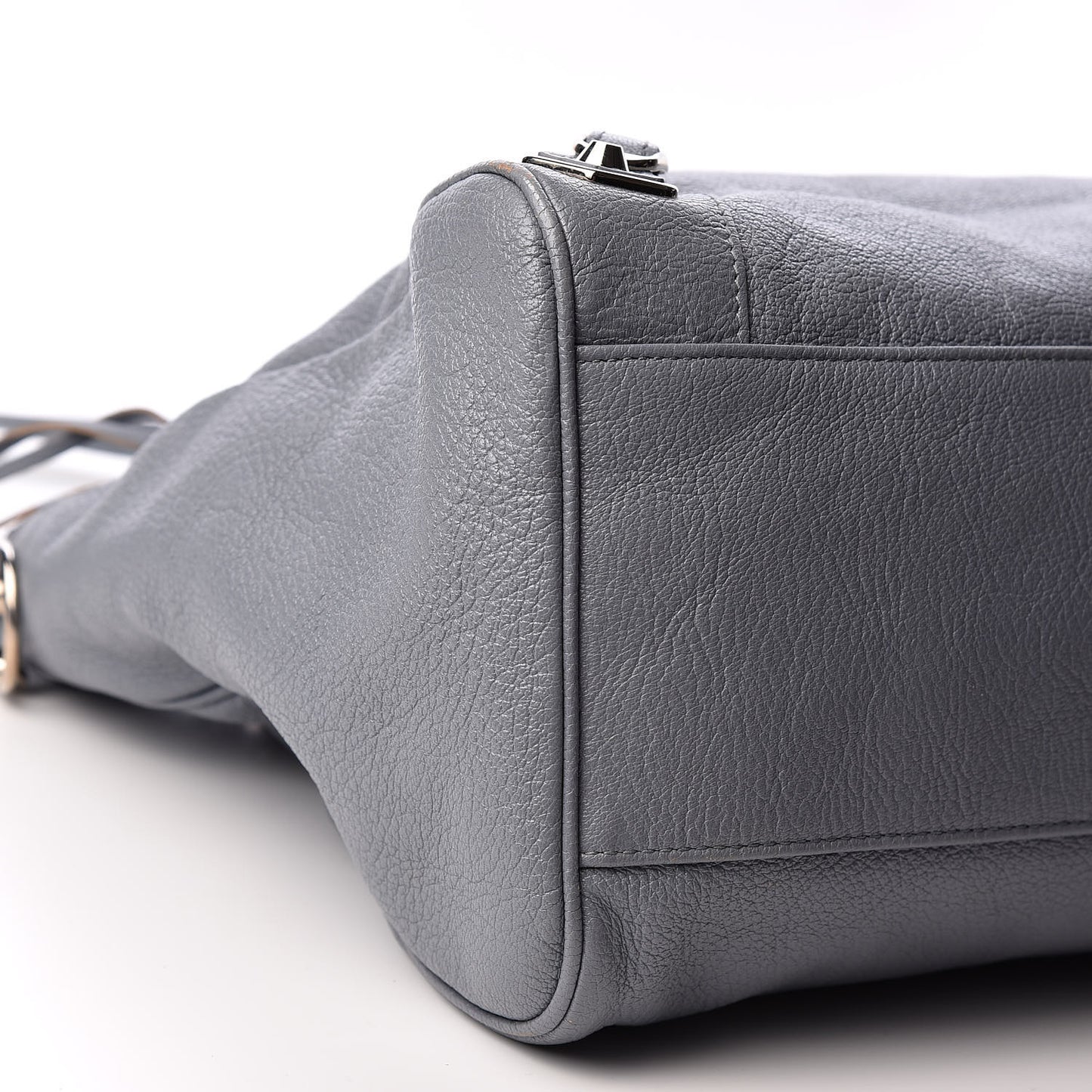 Chevre Silver Metallic Edge Hardware Velo Bleu Acier