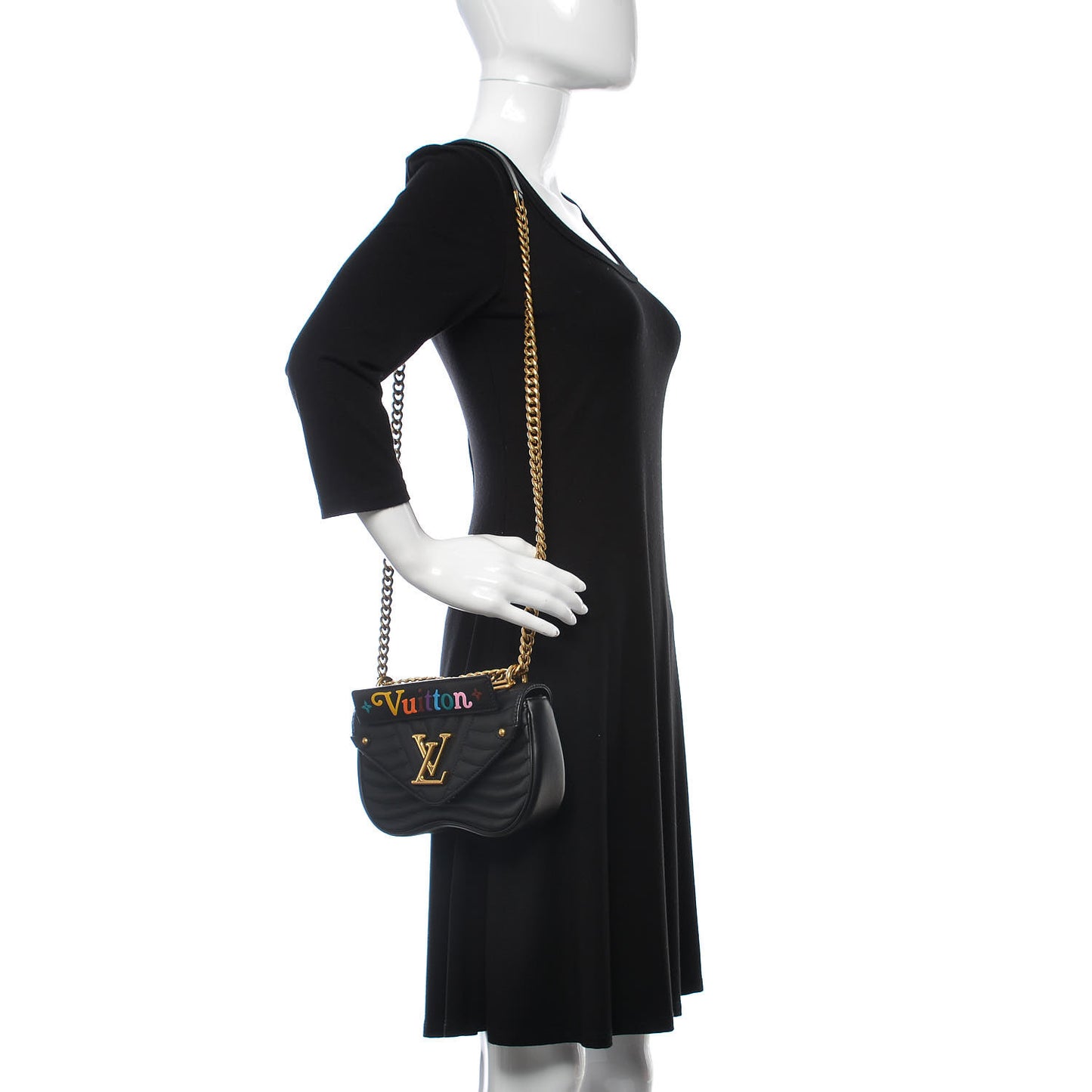 Calfskin New Wave Chain PM Black