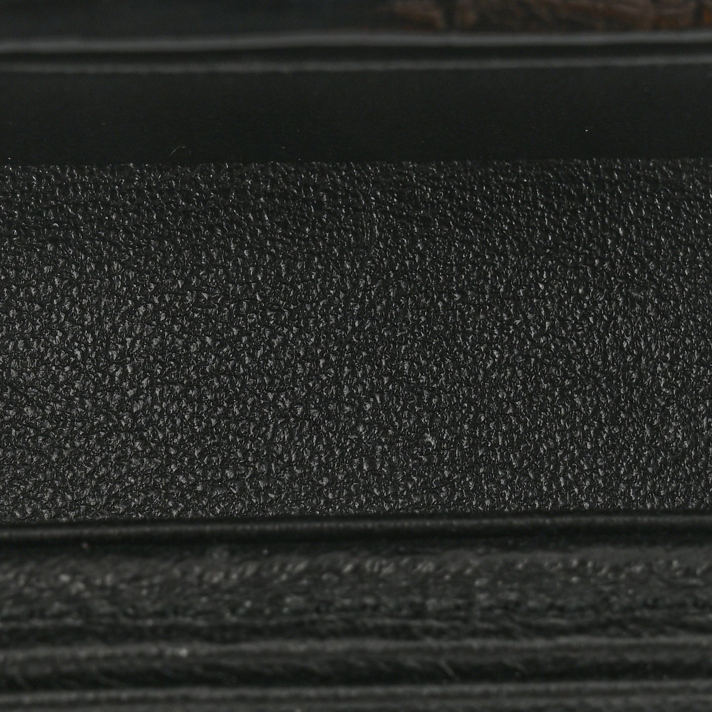 Calfskin Crocodile Embossed Smoking Box Crossbody Black