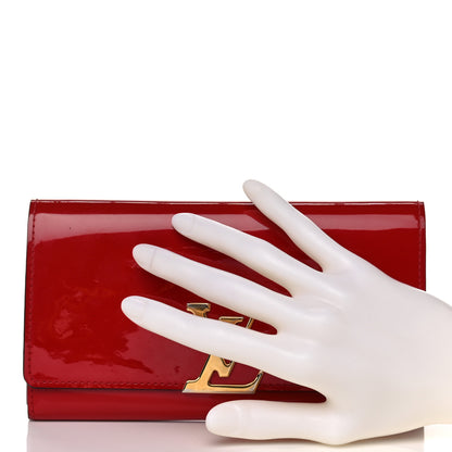 Louis Vuitton Patent Louise Clutch Cherry 2 of 15