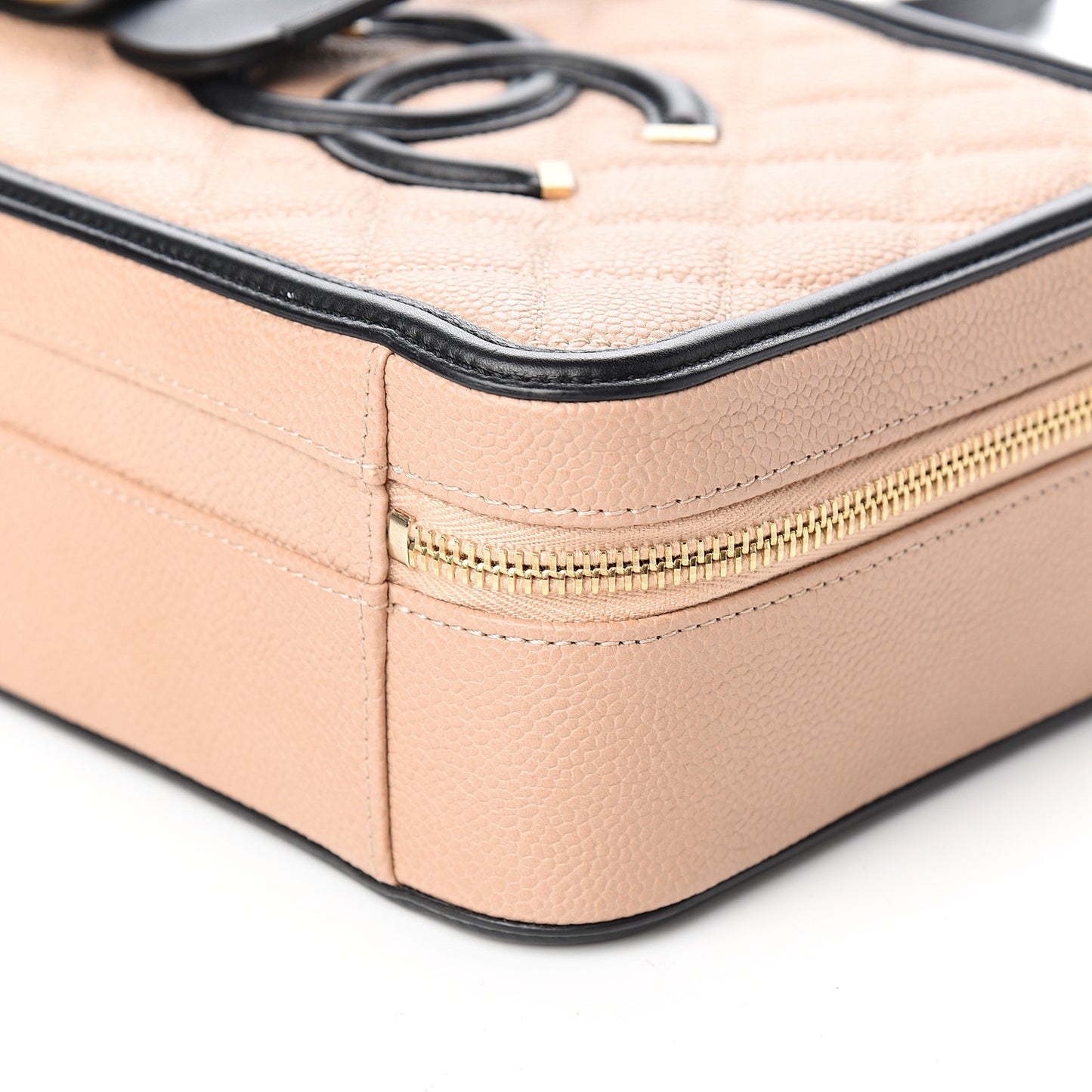 Caviar Quilted Medium CC Filigree Vanity Case Beige Black