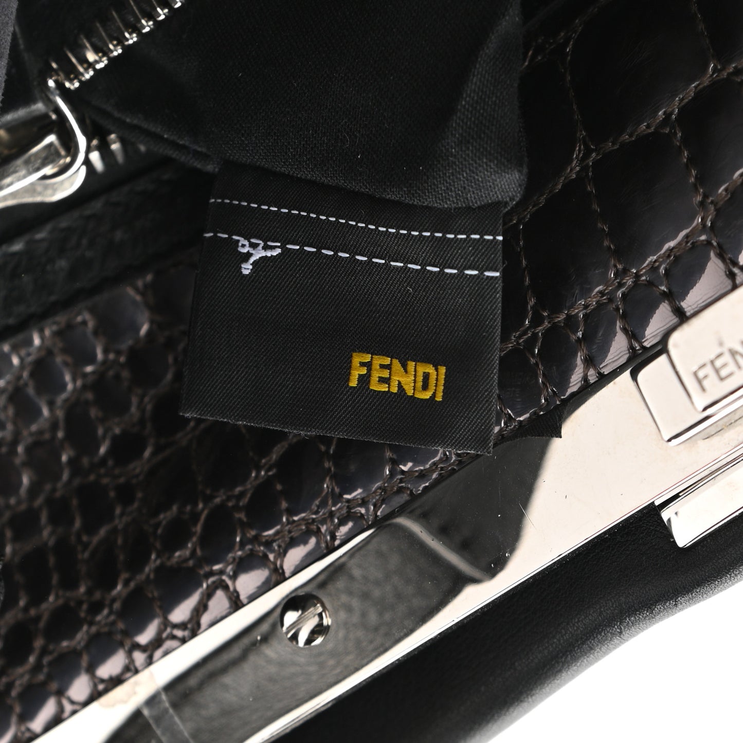 Vitello Dolce Marmol Patent Crocodile Trapuntata Large Peekaboo Iconic Satchel Black Fumo