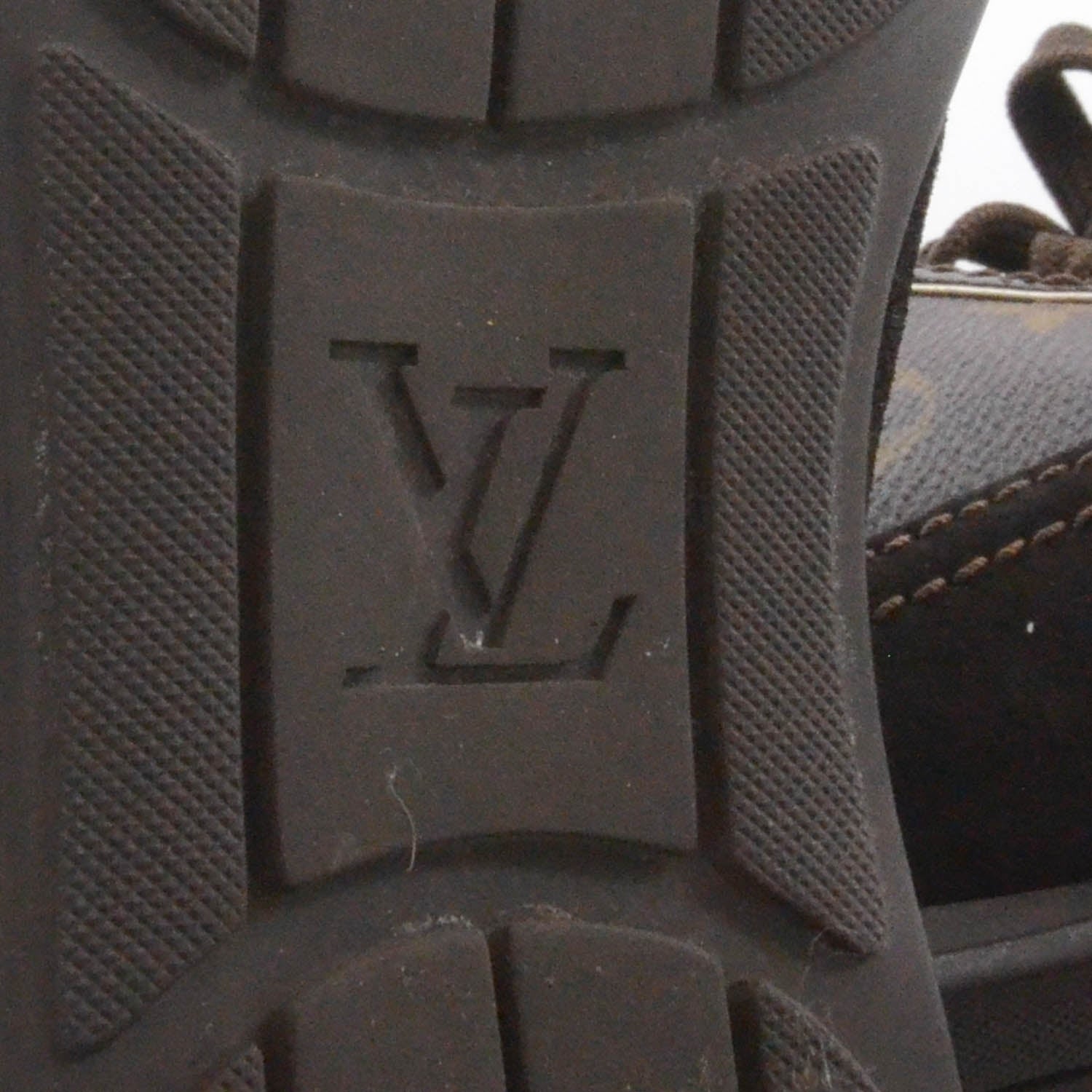 Louis Vuitton Patent Monogram Globe Trotter Sneakers 40 6 of 8