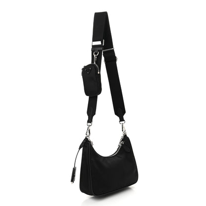 Prada Nylon Re-Edition 2005 Shoulder Bag Black 2 of 8