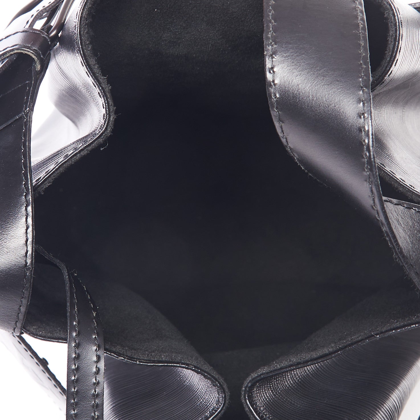 Louis Vuitton Epi Sac D'Epaule GM Black 8 of 14