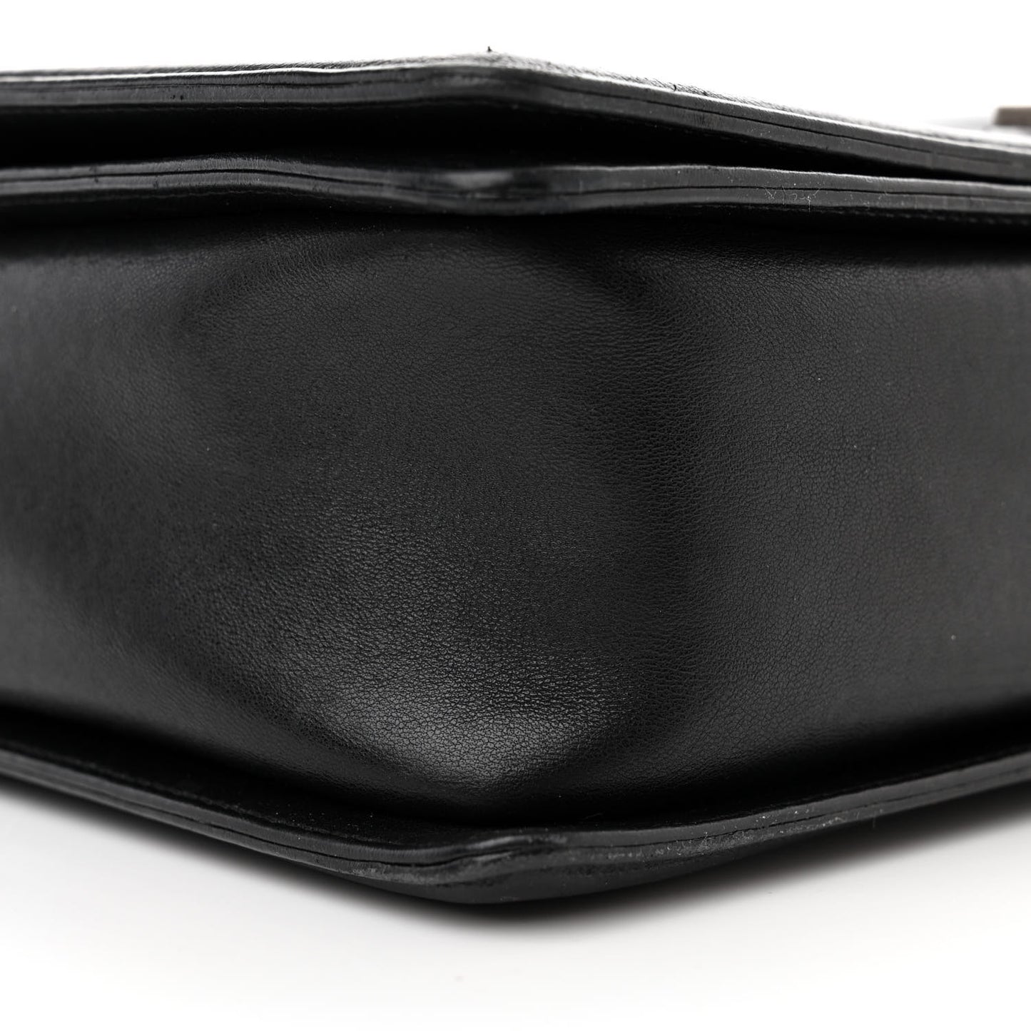Calfskin Quilted Large Boy Flap Black