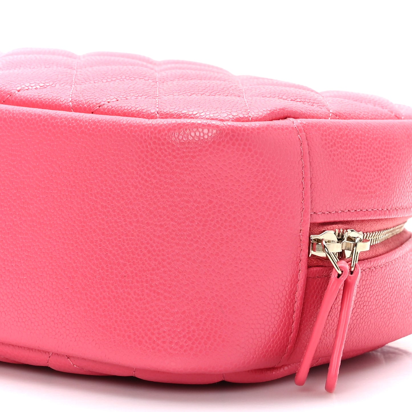 Caviar Quilted Medium Curvy Pouch Cosmetic Case Pink