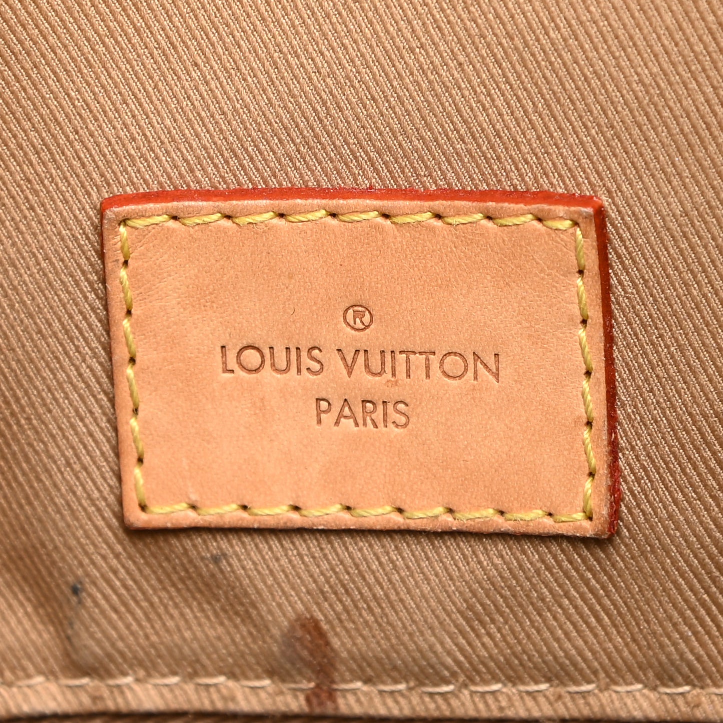 Damier Azur Graceful PM Beige