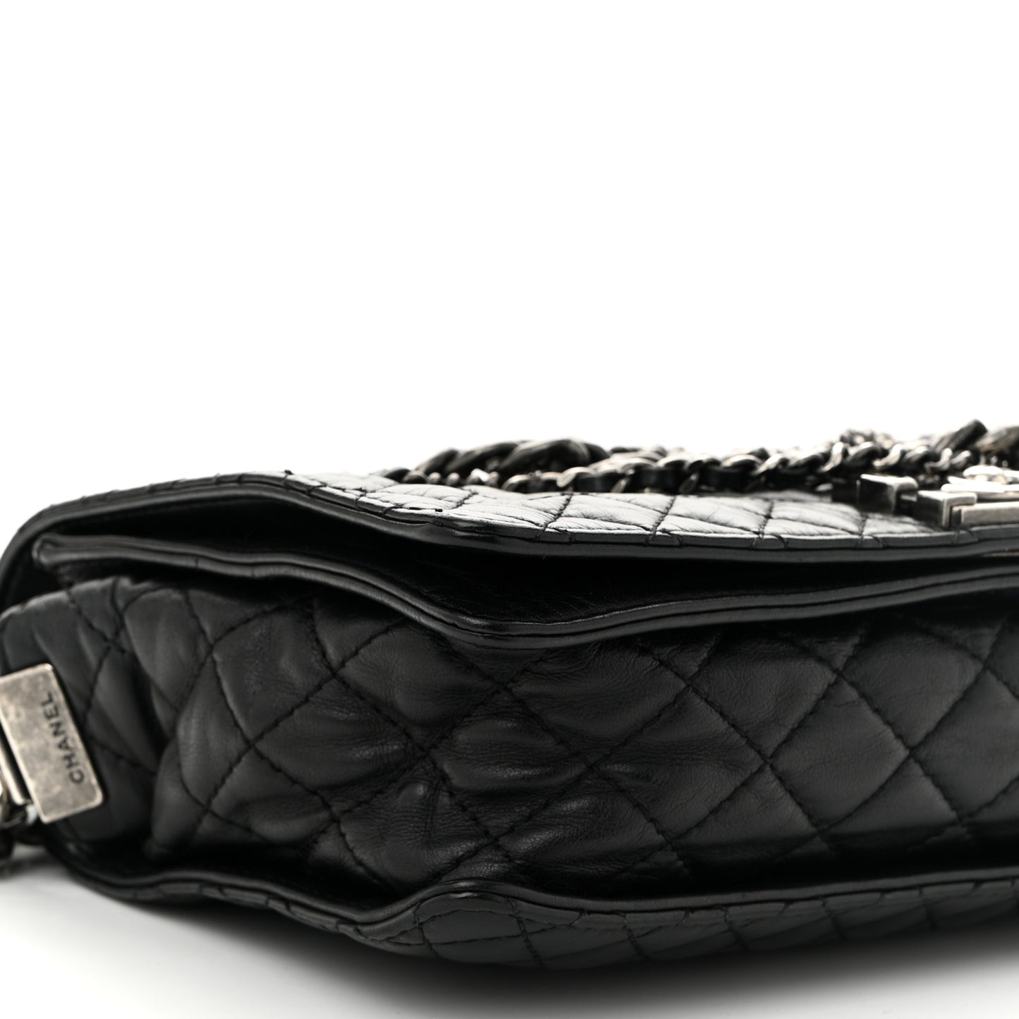 Calfskin Enchained New Medium Boy Flap Black