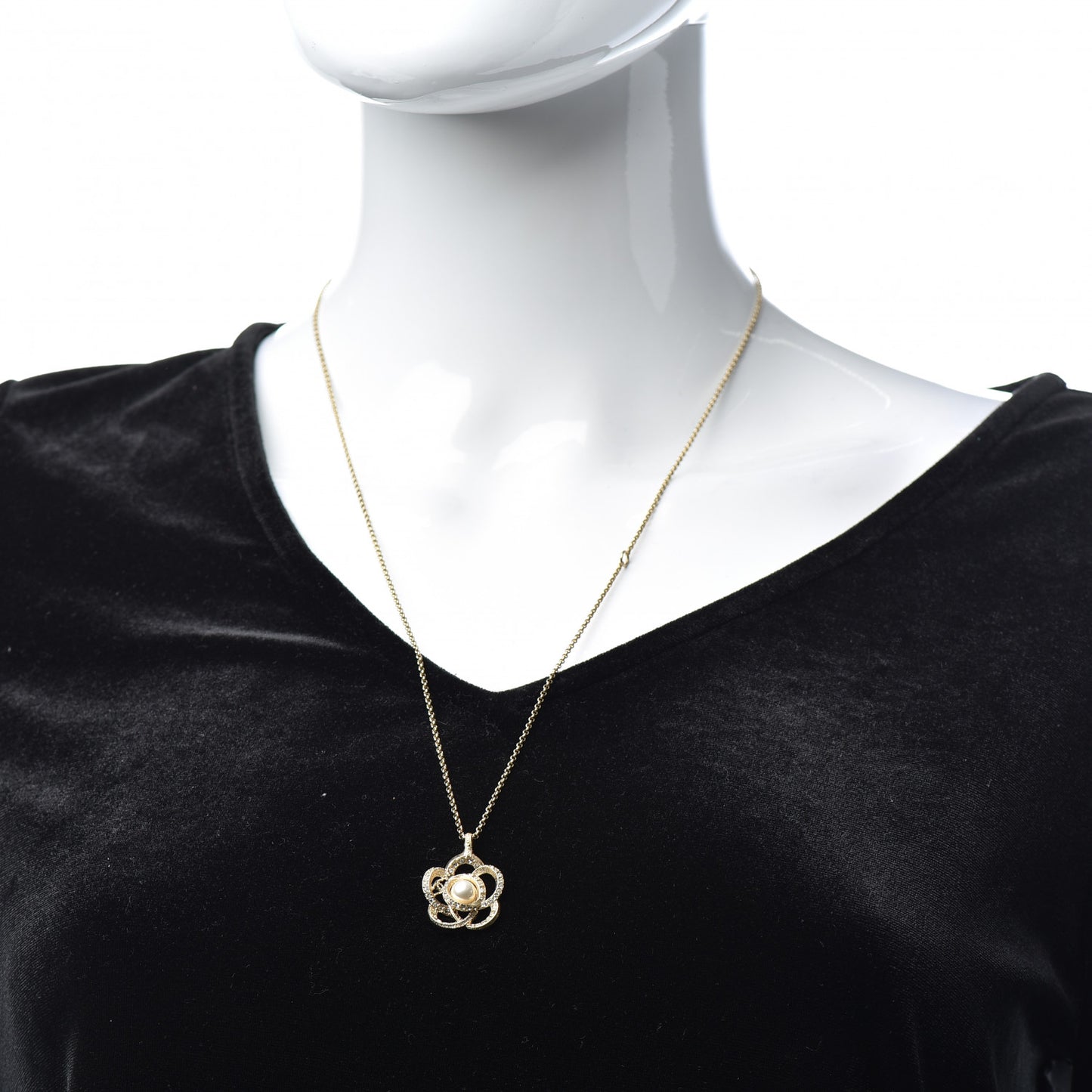Crystal Pearl Camellia Necklace Gold