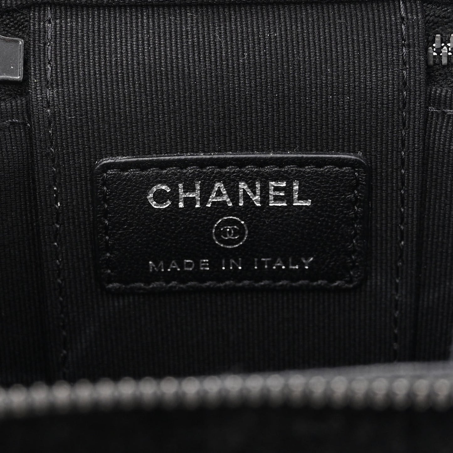 Velvet Quilted Mini Vanity Case With Chain Black