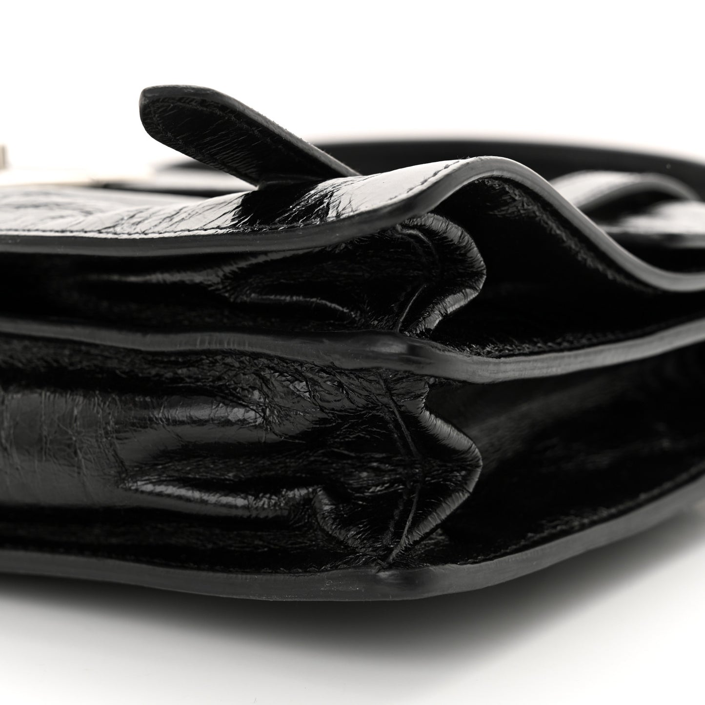 Glossy Calfskin Medium Sound Shoulder Bag Black