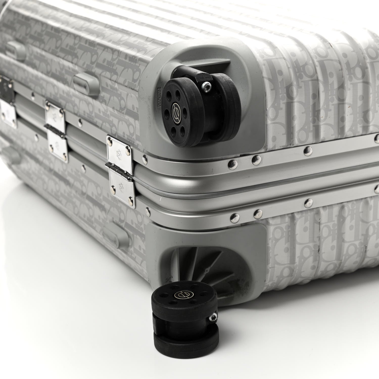 Christian Dior X RIMOWA Aluminum Gradient Cabin Luggage Silver 7 of 13