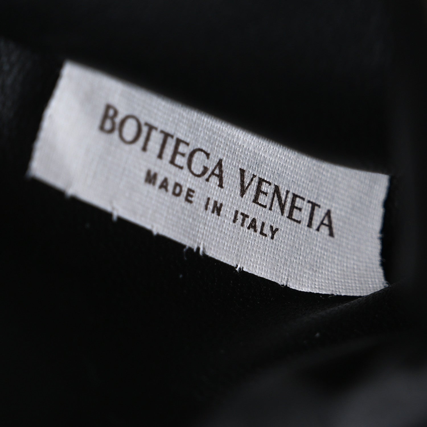 Bottega Veneta Lambskin Maxi Intrecciato Cassette Crossbody Bag Black 7 of 12