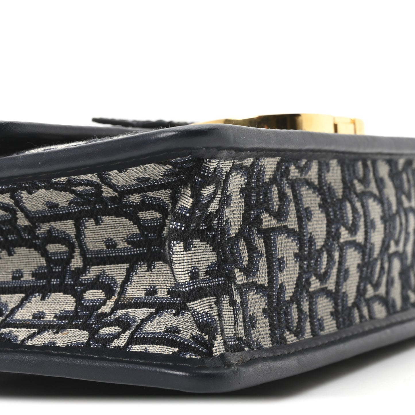 Oblique 30 Montaigne Flap Bag Blue