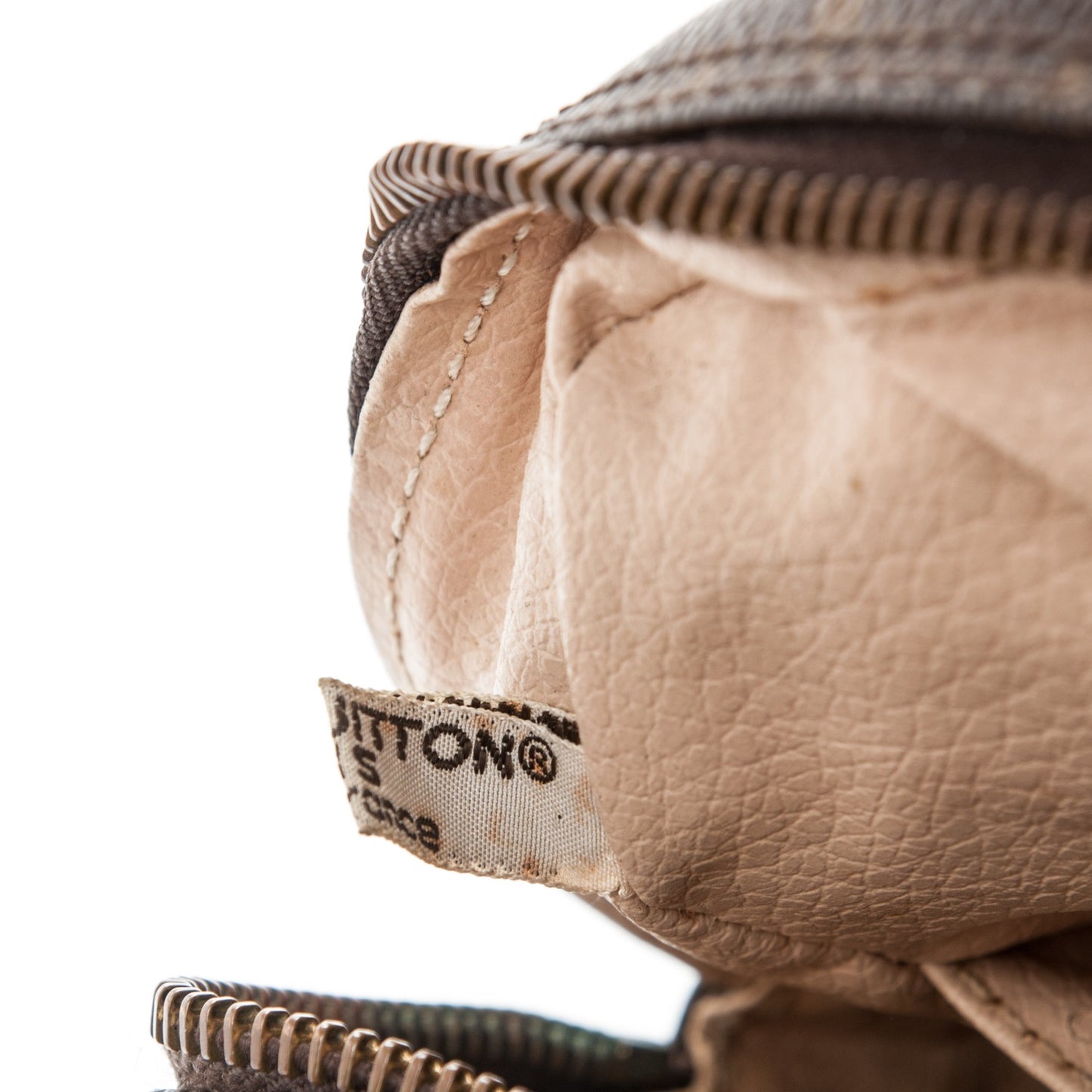 Monogram Trousse Toilette 28