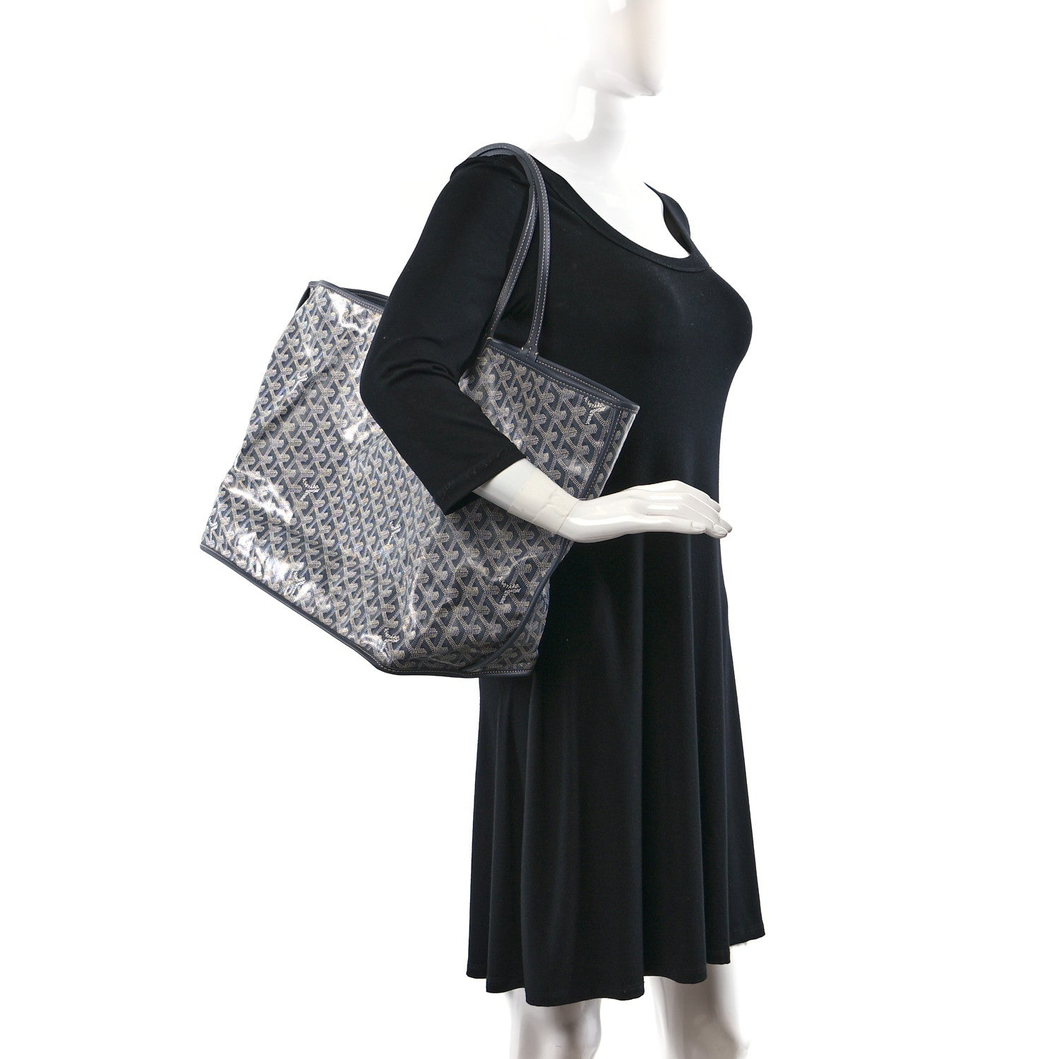 Goyard Goyardine Reversible Anjou GM Grey 2 of 18