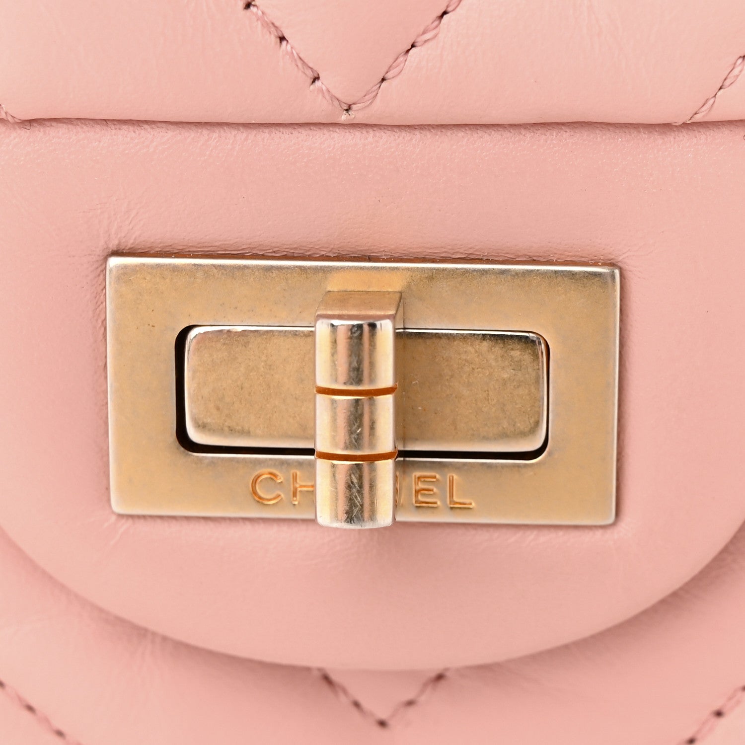 Chanel Aged Calfskin Chevron Quilted 2.55 Reissue 226 Flap Light Pink 14 of 17