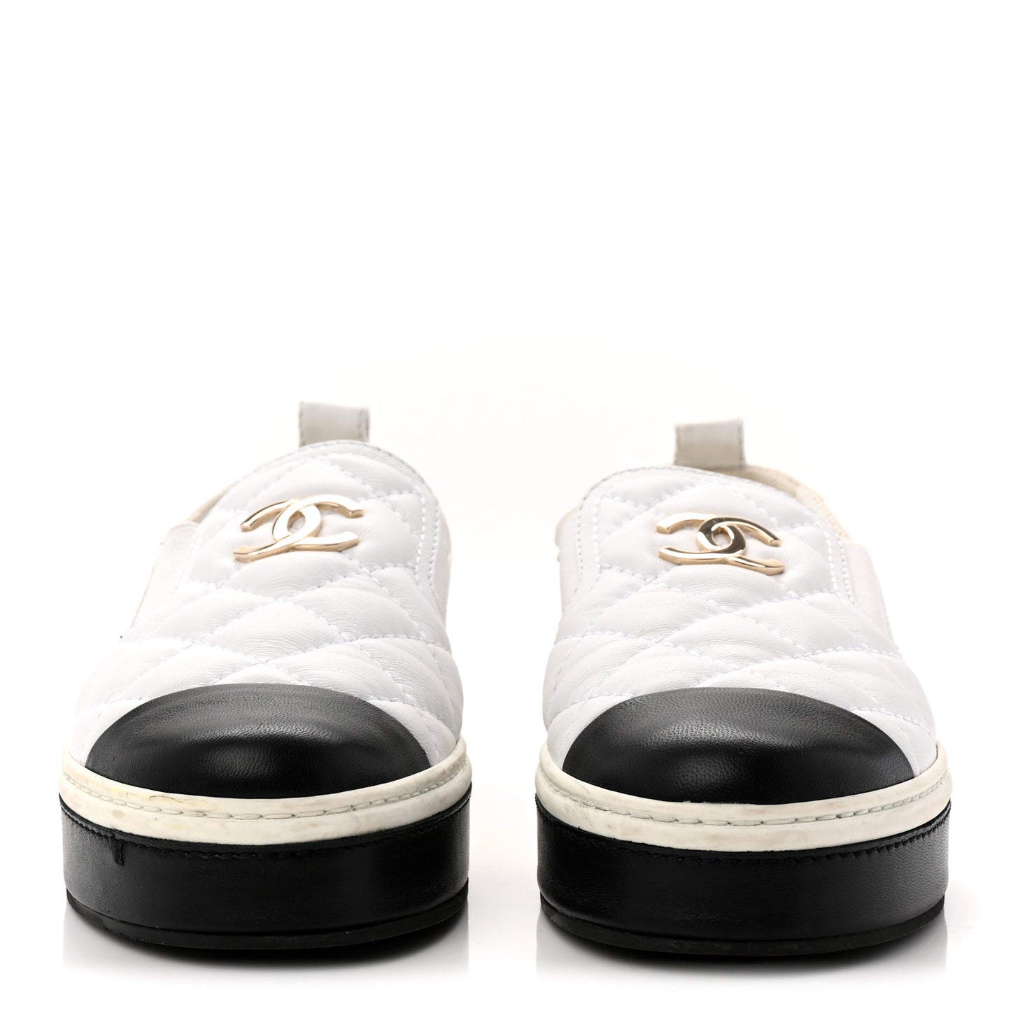 Lambskin Quilted Womens CC Stroll Sneakers 36 White