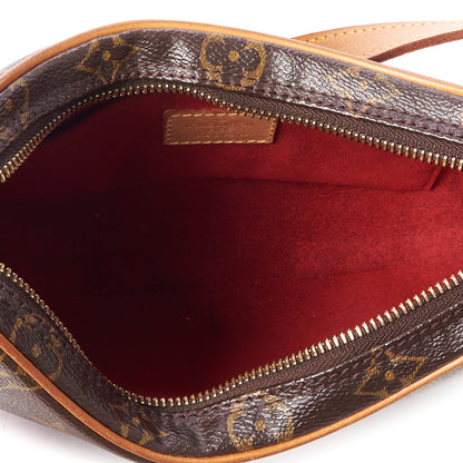 Louis Vuitton Monogram Croissant PM 7 of 8