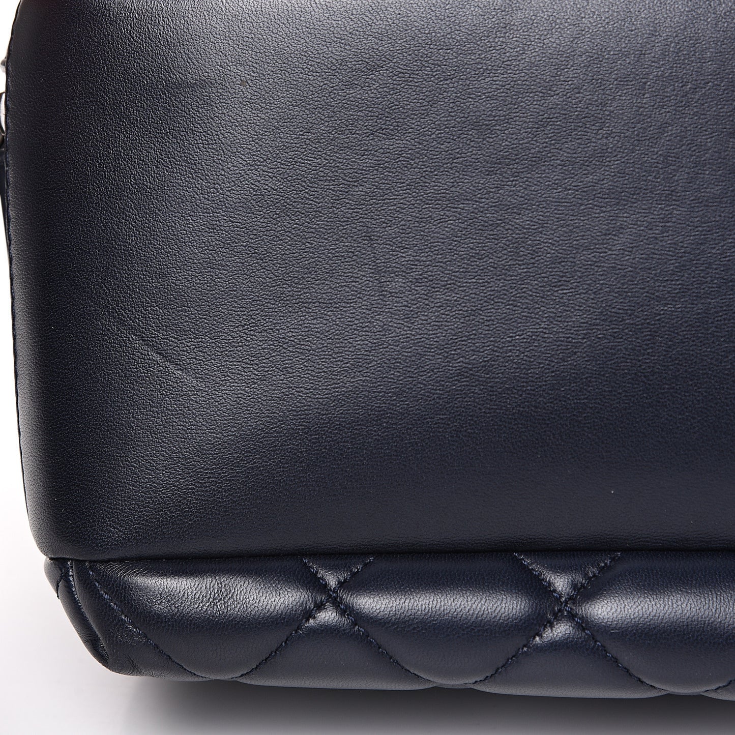 Lambskin Quilted Medium Trendy CC Bowling Bag Navy