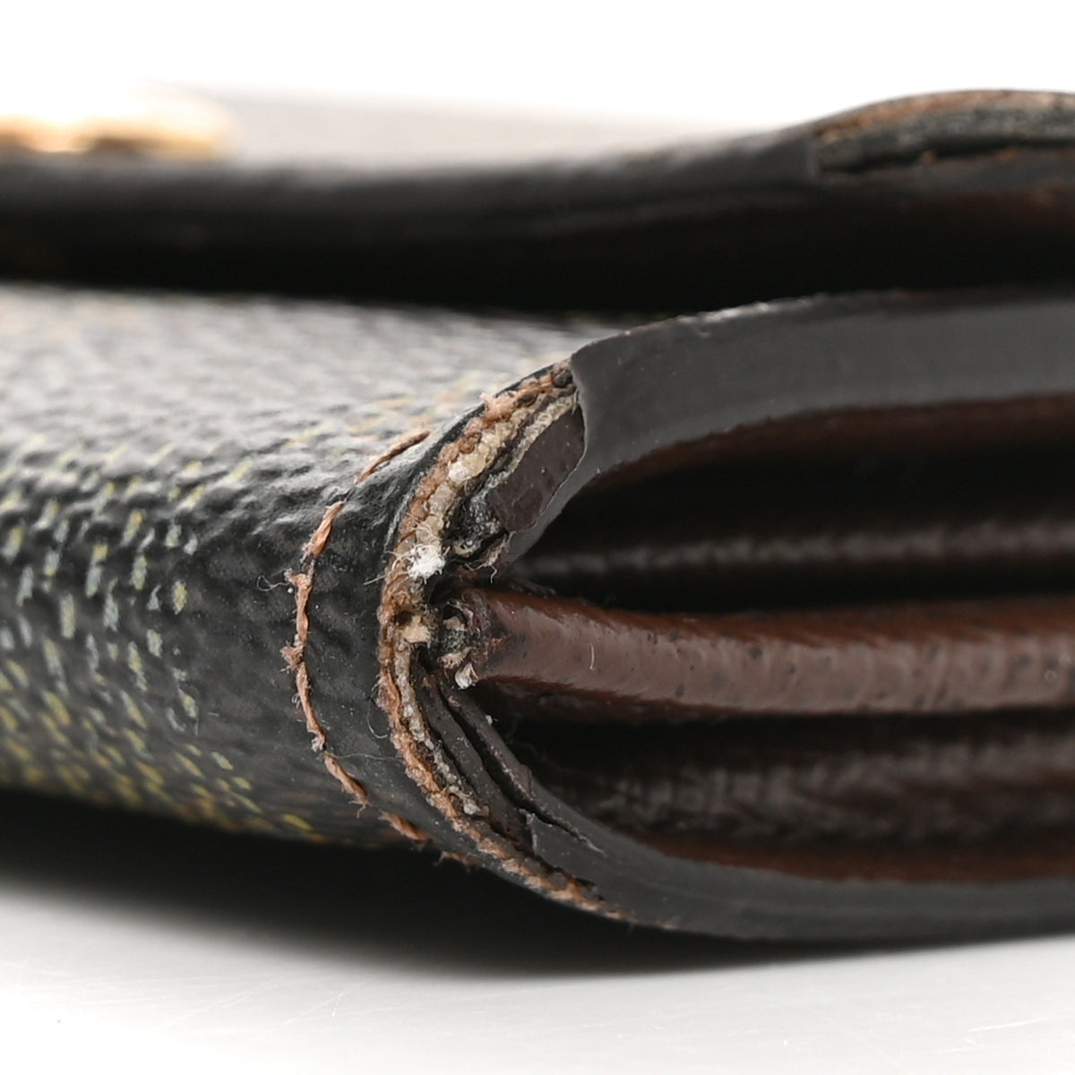 Damier Ebene Ludlow Wallet