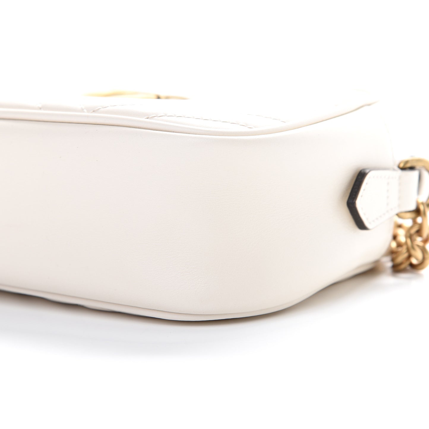 Calfskin Matelasse Small GG Marmont Chain Shoulder Bag White