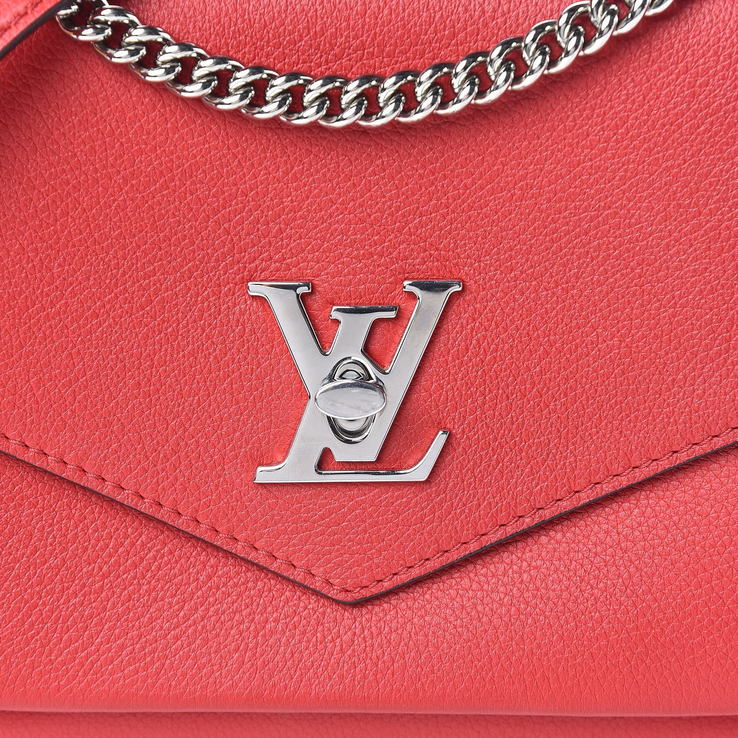 Soft Calfskin Mylockme Chain Bag BB Rubis