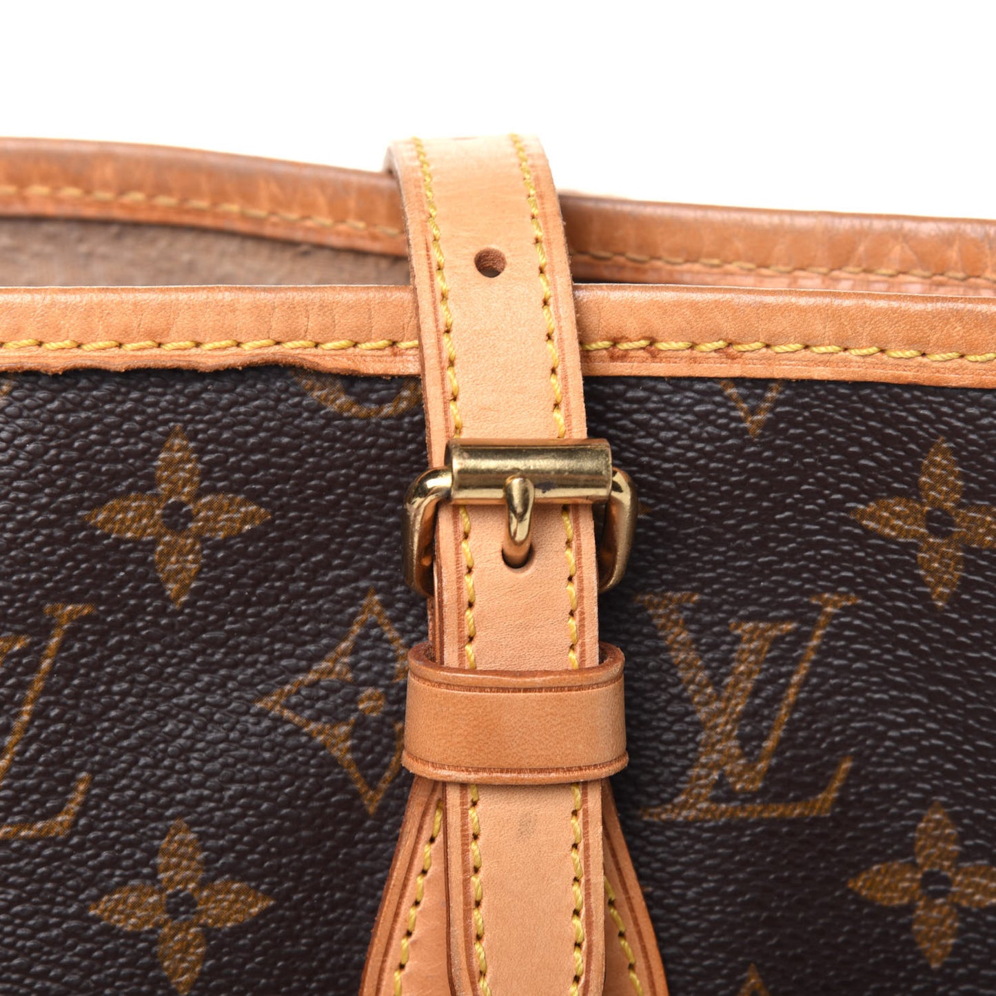 Monogram Petit Bucket 23