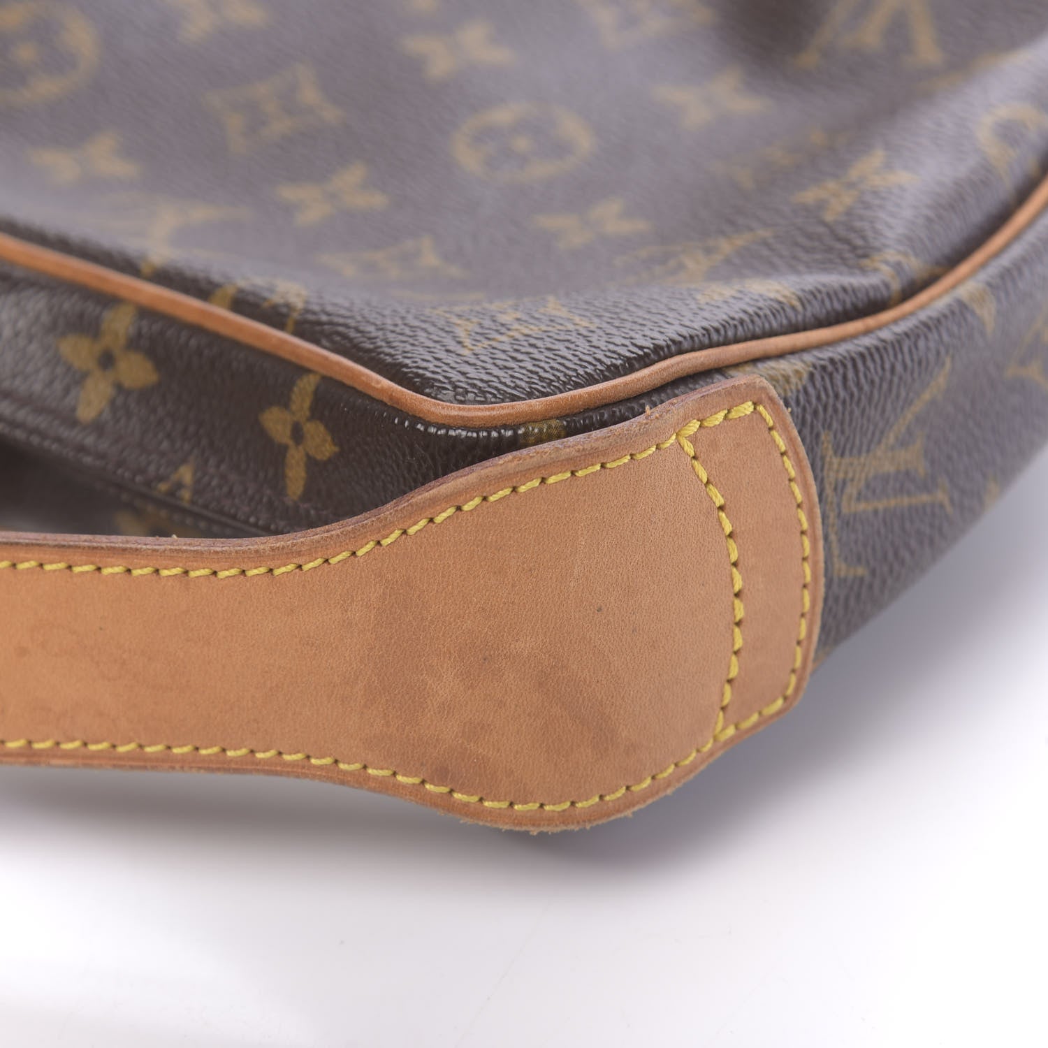 Louis Vuitton Monogram Croissant MM 6 of 11