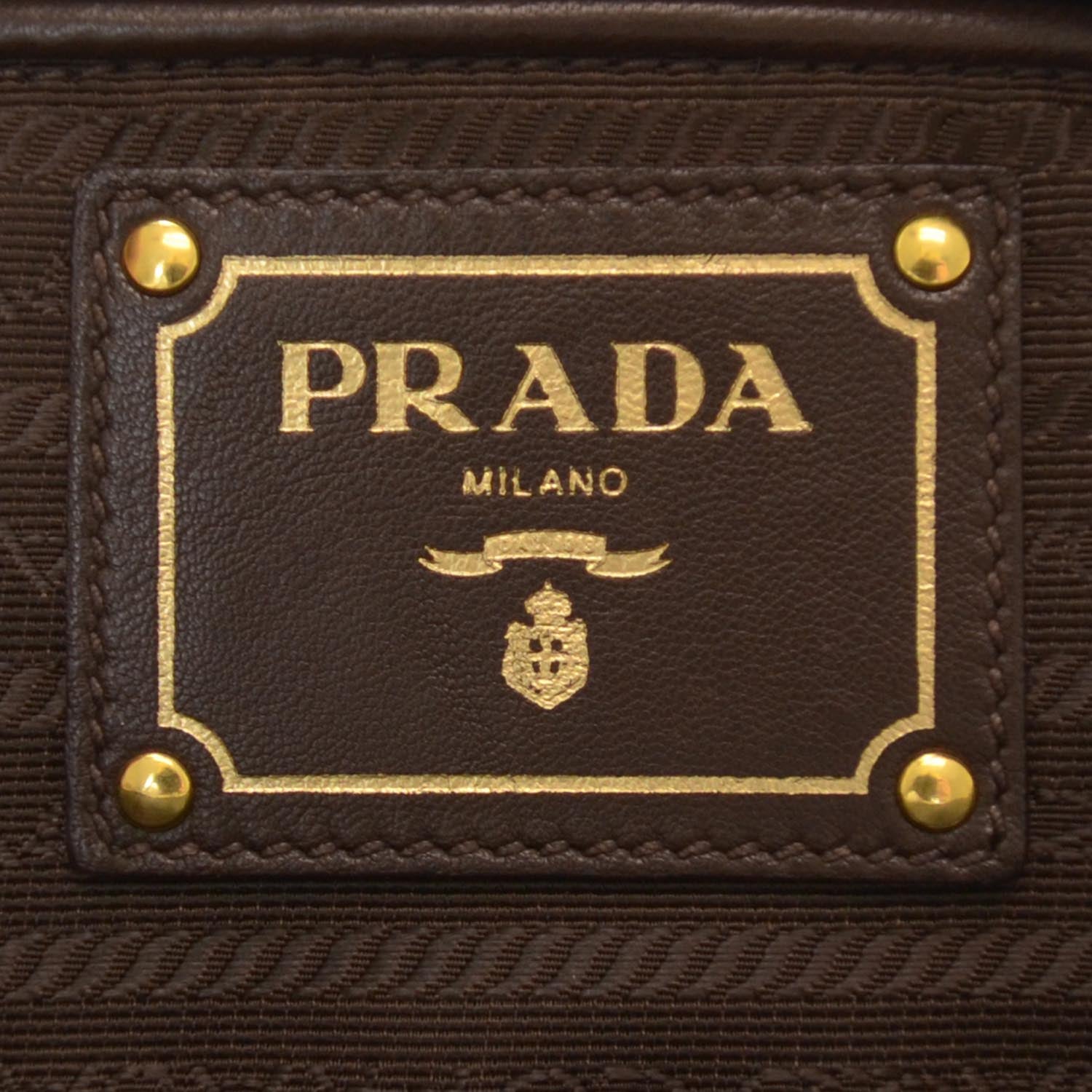 Prada Tessuto Nylon Gaufre Tote Fumo 6 of 7