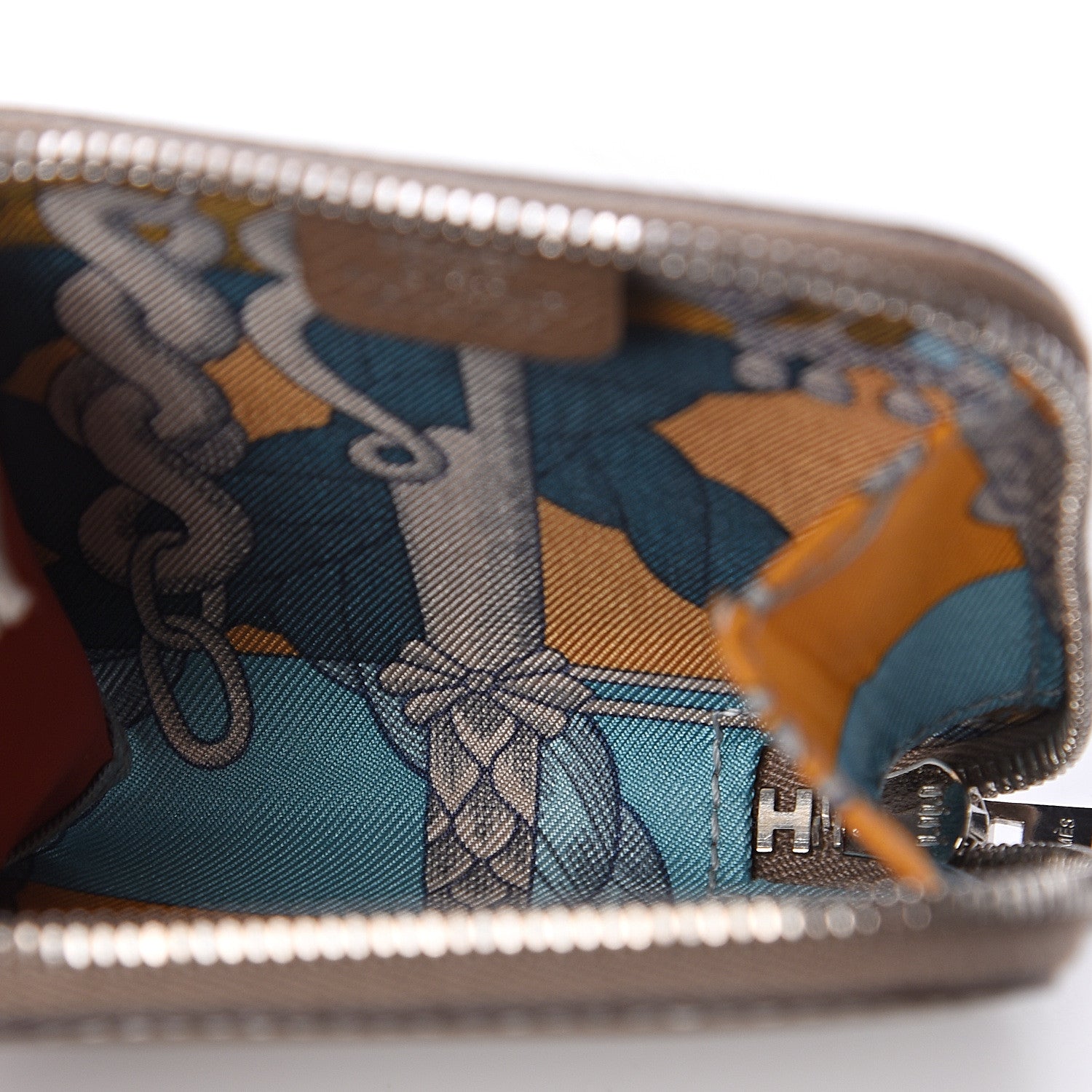 Hermes Epsom Silk'in Coin Purse Etoupe 4 of 5