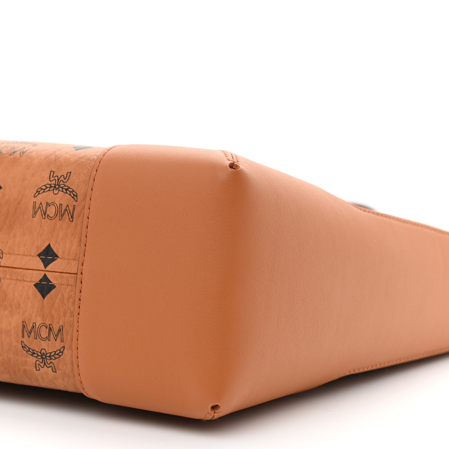MCM Visetos Medium Klara Hobo Cognac 9 of 9