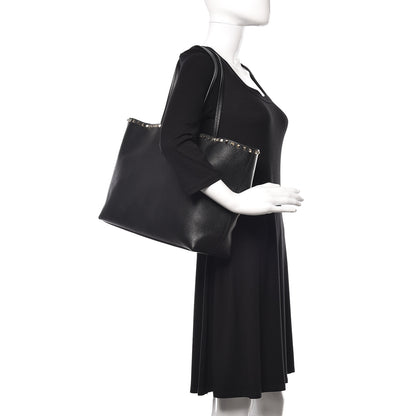 Valentino Garavani Grained Calfskin Rockstud Shoulder Tote Black 2 of 9