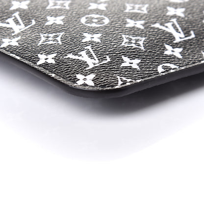 Louis Vuitton Monogram Giant Jungle Neverfull MM GM Pochette Black 8 of 9