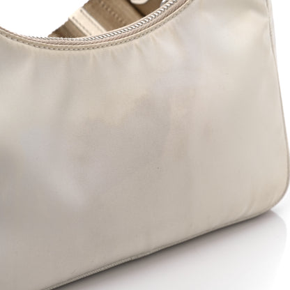 Prada Nylon Re-Edition 2005 Shoulder Bag Cornflower 14 of 17