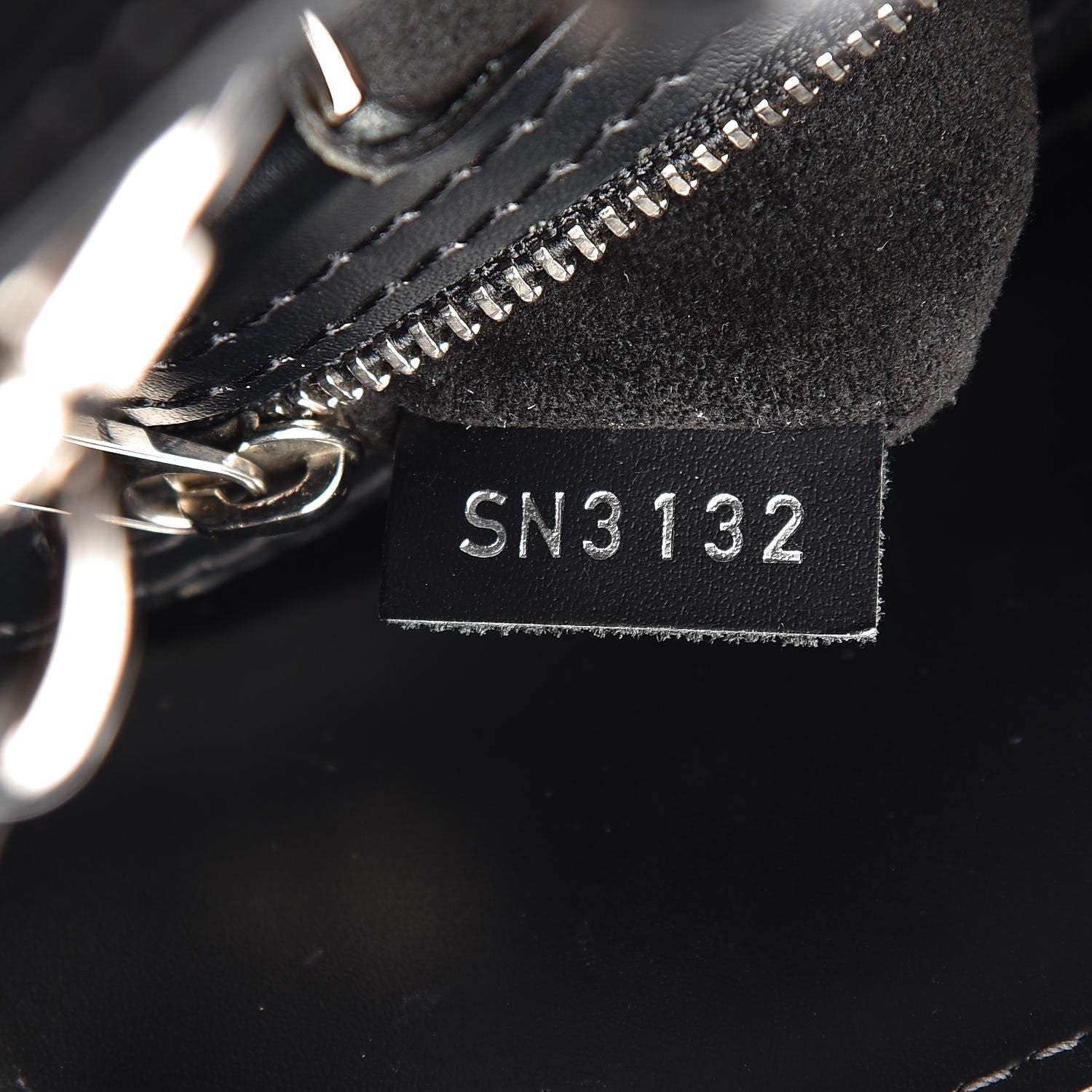 Louis Vuitton Epi Mirabeau PM Black 7 of 28